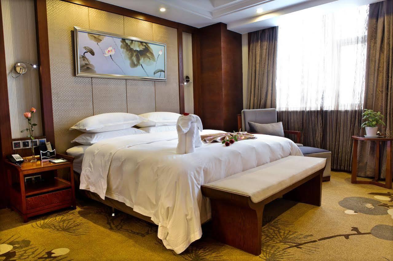 โรงแรมจอยมูน หวงซาน ภายนอก รูปภาพ